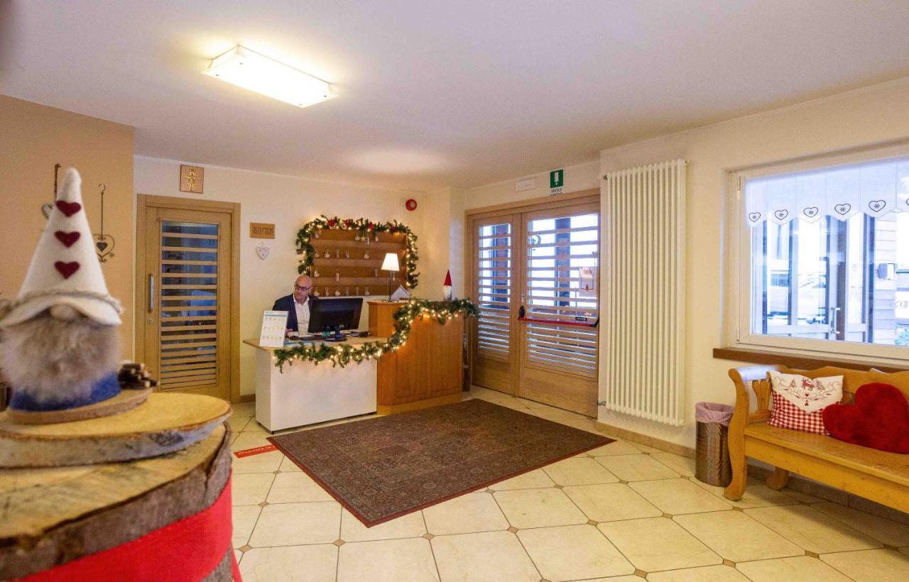 Santa Maria ad Nives Hotel Canazei Bagian luar foto