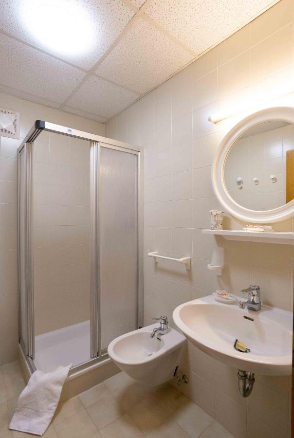 Santa Maria ad Nives Hotel Canazei Bagian luar foto