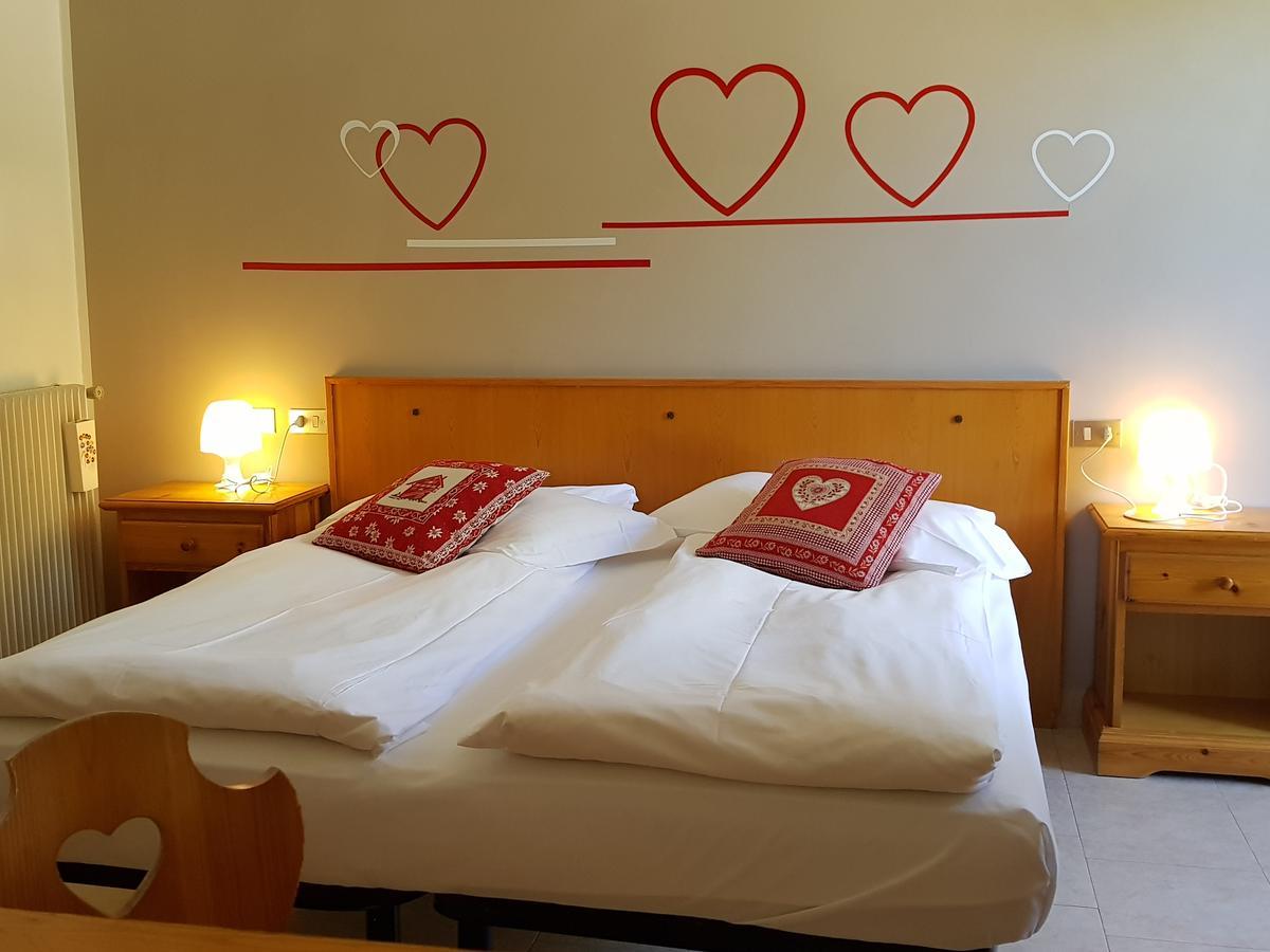 Santa Maria ad Nives Hotel Canazei Bagian luar foto